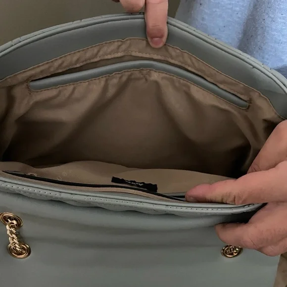 Gorgeous KEM Mint Green Purse (2023 Spring Collection) - Picture 5 of 10